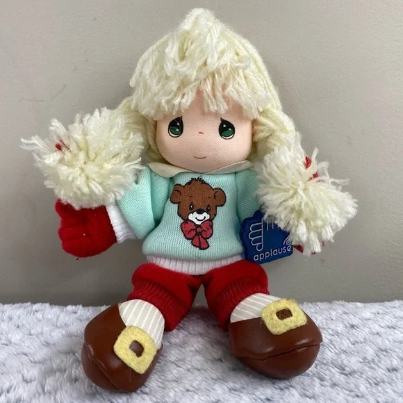 NWT Precious Moments Applause Vintage Stuffed Doll Blond Braids Bear Sweater - Picture 2 of 9